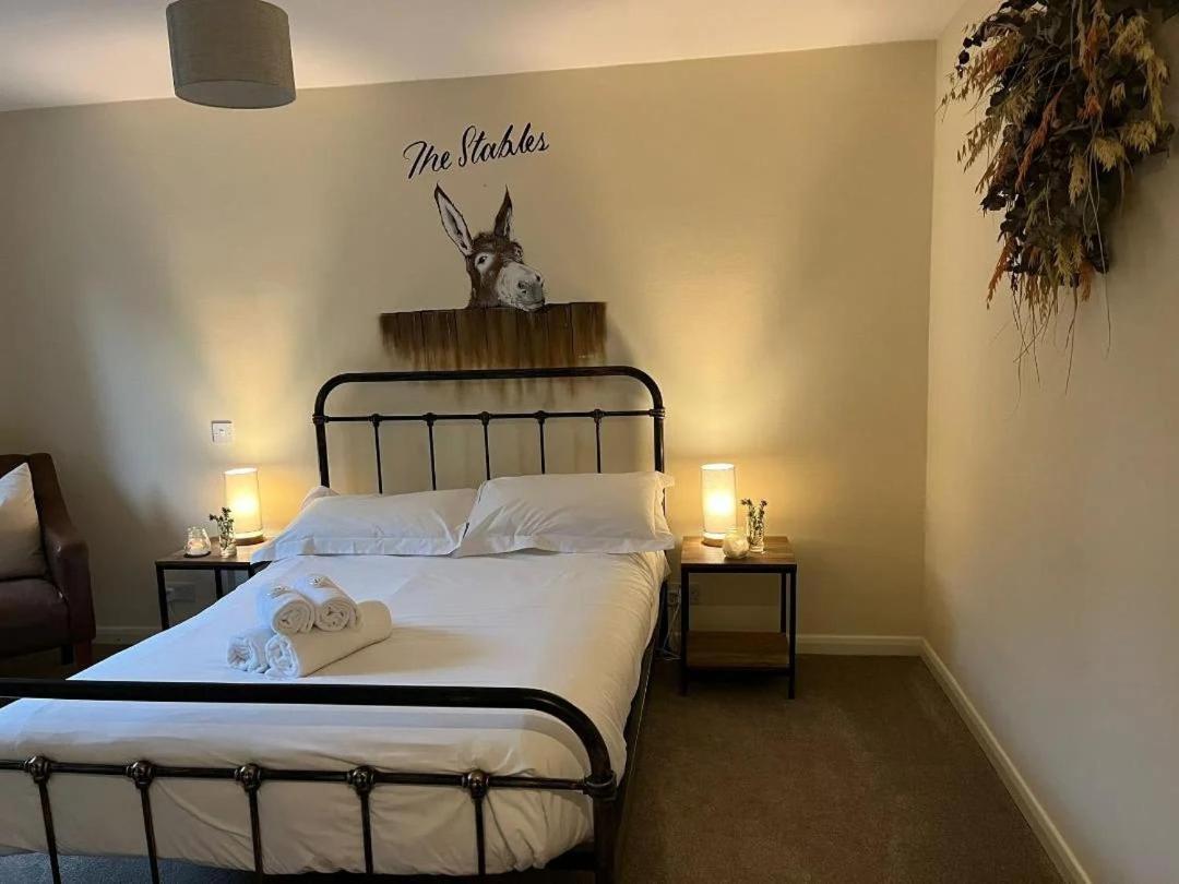Farmyard Inn Youlgreave エクステリア 写真