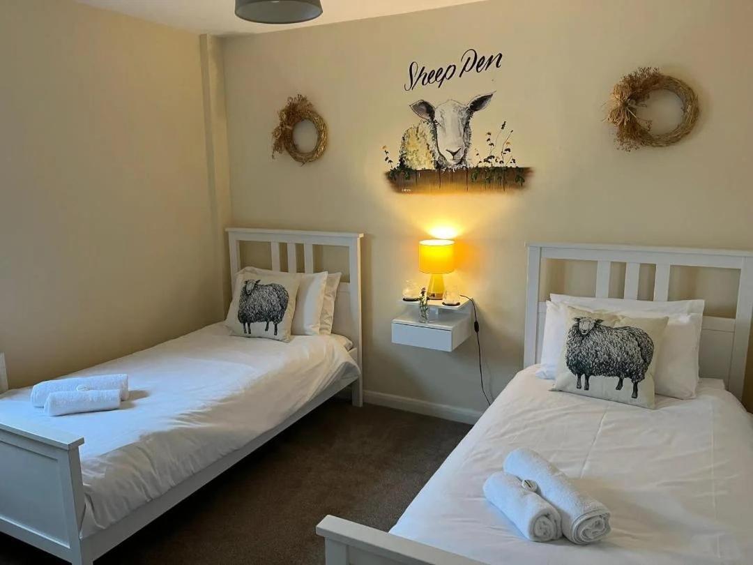 Farmyard Inn Youlgreave エクステリア 写真